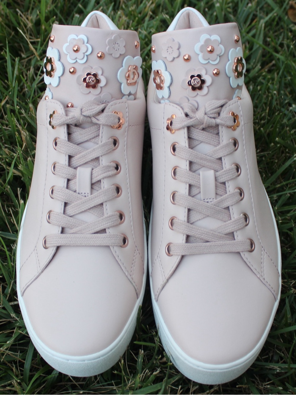 Michael Kors Soft Pink Mindy Sneakers Sz 9